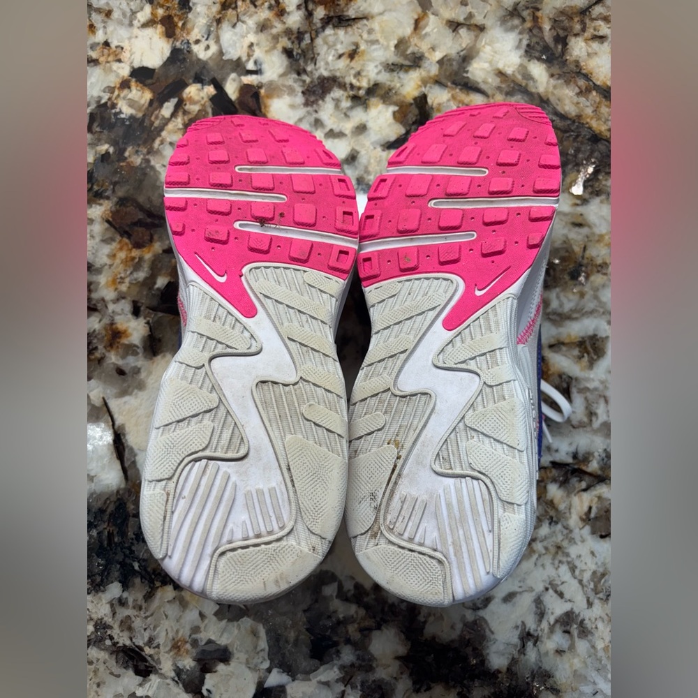 Nike Air Max White with Pink and Green Highlights - Picture 3 of 9